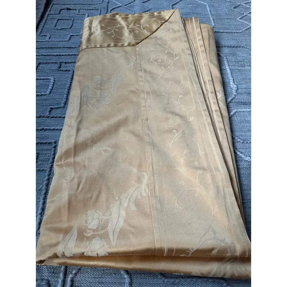 Tablecloth Jacquard 114x60” gold floral damask luxury